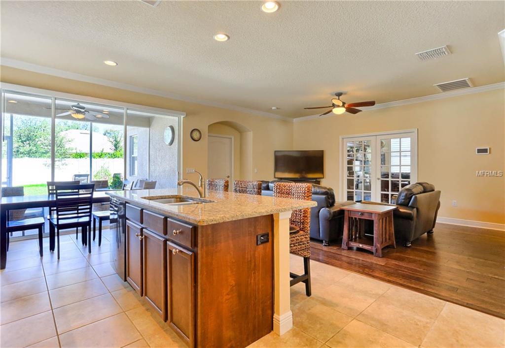 1572 RIDGEWOOD STREET, CLEARWATER, Florida 33755, 3 Bedrooms Bedrooms, 8 Rooms Rooms,2 BathroomsBathrooms,Residential,For sale,RIDGEWOOD,U7836461