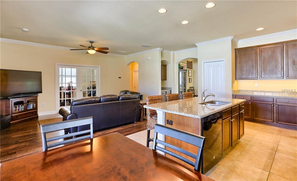 1572 RIDGEWOOD STREET, CLEARWATER, Florida 33755, 3 Bedrooms Bedrooms, 8 Rooms Rooms,2 BathroomsBathrooms,Residential,For sale,RIDGEWOOD,U7836461