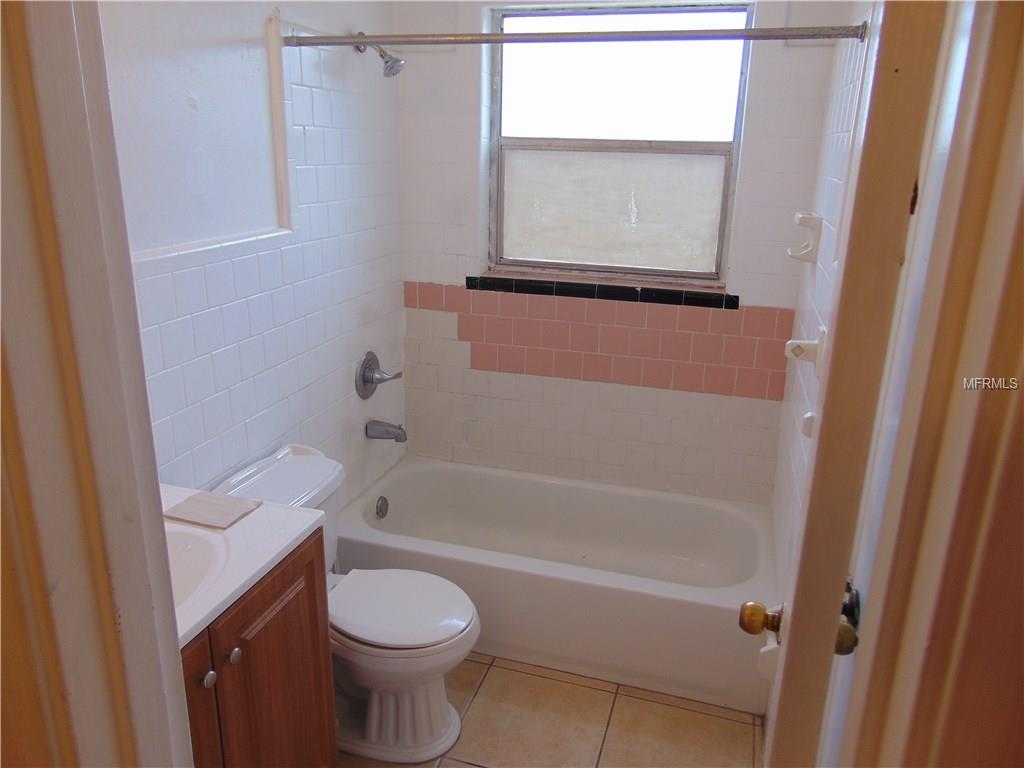 10505 N OTIS AVENUE, TAMPA, Florida 33612, 3 Bedrooms Bedrooms, 3 Rooms Rooms,2 BathroomsBathrooms,Residential,For sale,OTIS,T2913614