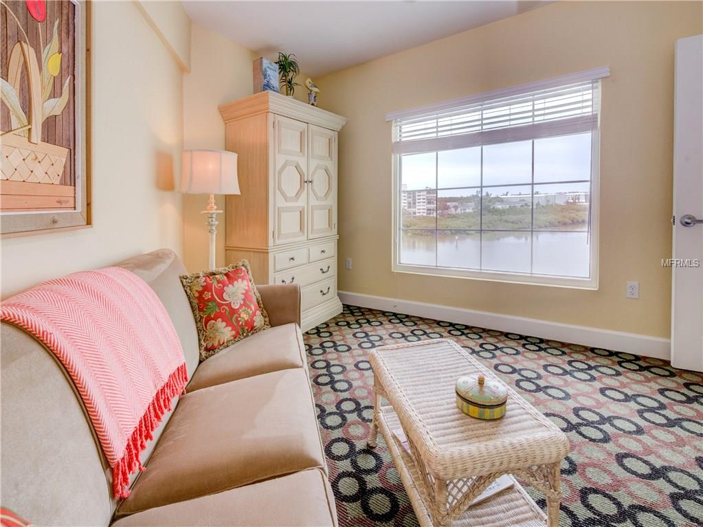 399 2ND STREET, INDIAN ROCKS BEACH, Florida 33785, 3 Bedrooms Bedrooms, 5 Rooms Rooms,2 BathroomsBathrooms,Residential,For sale,2ND,U7843662