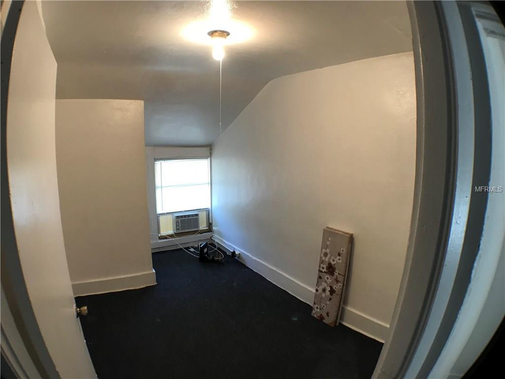 608 7TH STREET E, BRADENTON, Florida 34208, 5 Bedrooms Bedrooms, 4 Rooms Rooms,2 BathroomsBathrooms,Residential,For sale,7TH,A4207560