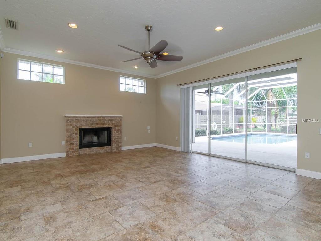 4822 HAMLETS GROVE DRIVE, SARASOTA, Florida 34235, 4 Bedrooms Bedrooms, 7 Rooms Rooms,3 BathroomsBathrooms,Residential,For sale,HAMLETS GROVE,A4209308