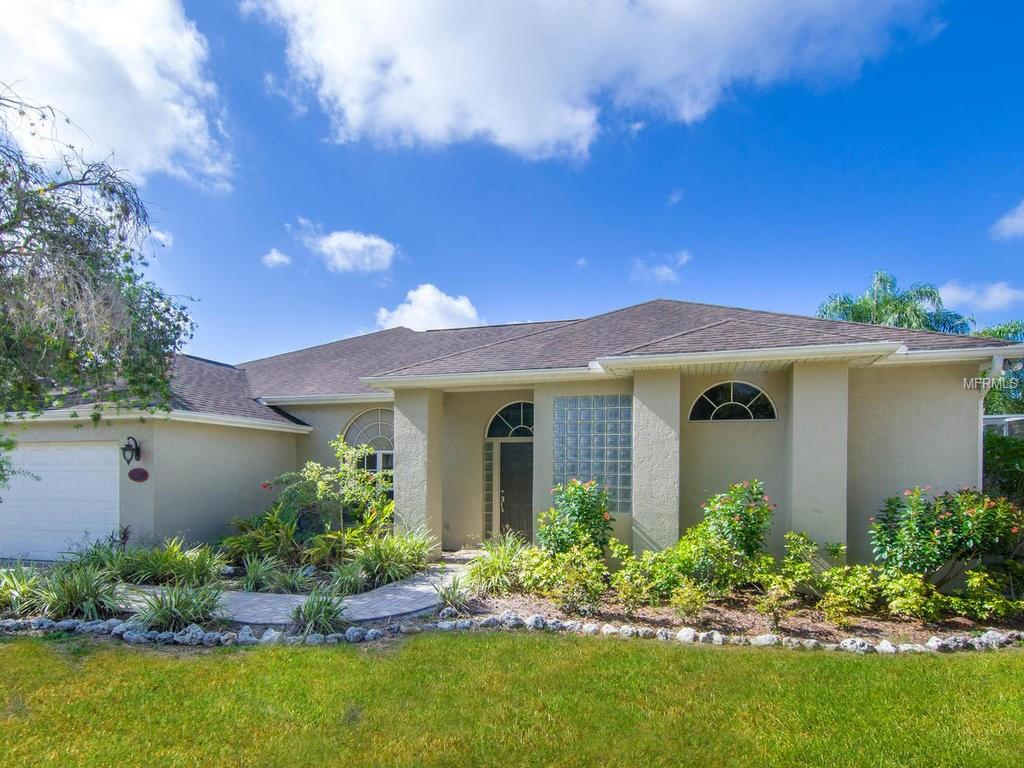 4822 HAMLETS GROVE DRIVE, SARASOTA, Florida 34235, 4 Bedrooms Bedrooms, 7 Rooms Rooms,3 BathroomsBathrooms,Residential,For sale,HAMLETS GROVE,A4209308