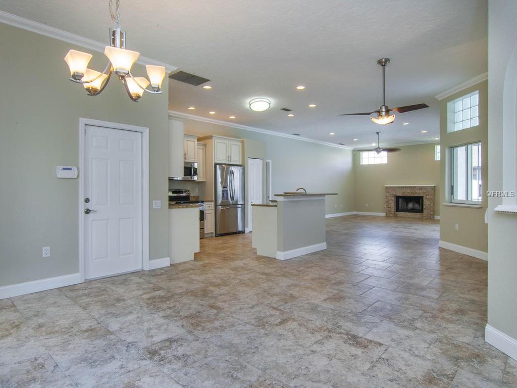 4822 HAMLETS GROVE DRIVE, SARASOTA, Florida 34235, 4 Bedrooms Bedrooms, 7 Rooms Rooms,3 BathroomsBathrooms,Residential,For sale,HAMLETS GROVE,A4209308