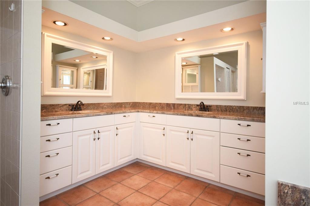 3868 LITTLE COUNTRY ROAD, PARRISH, Florida 34219, 4 Bedrooms Bedrooms, 9 Rooms Rooms,3 BathroomsBathrooms,Residential,For sale,LITTLE COUNTRY,A4209540