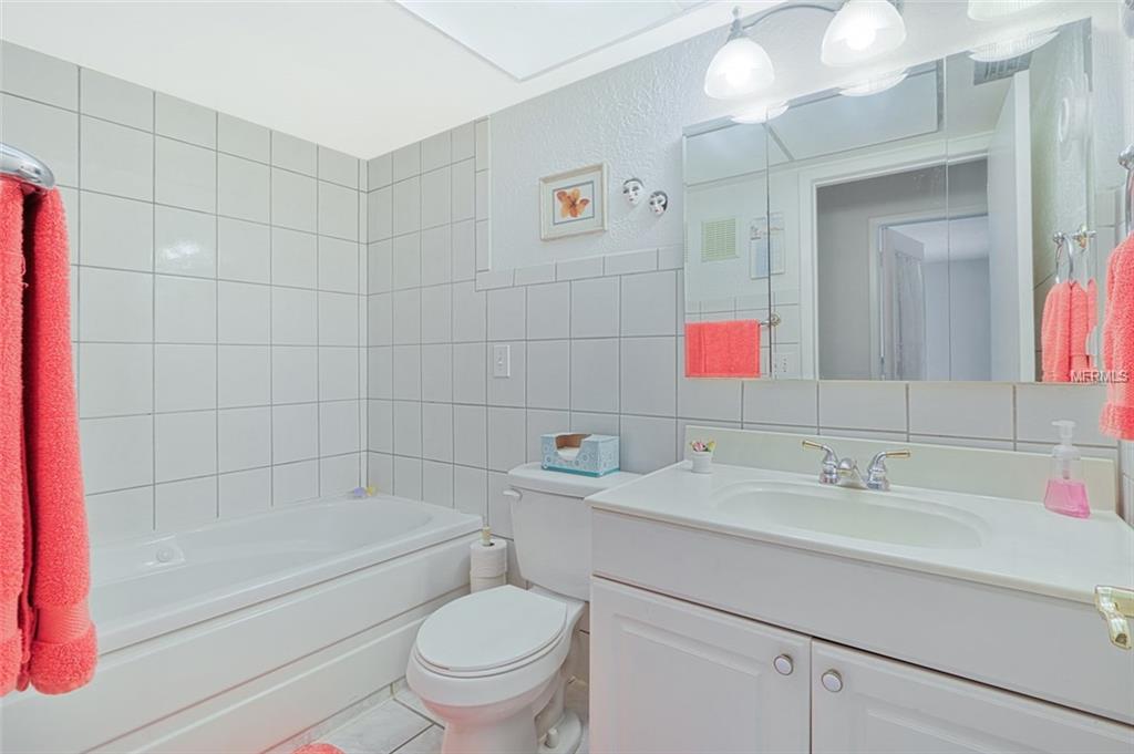 6274 33RD AVENUE N, ST PETERSBURG, Florida 33710, 3 Bedrooms Bedrooms, 3 Rooms Rooms,2 BathroomsBathrooms,Residential,For sale,33RD,U7847334