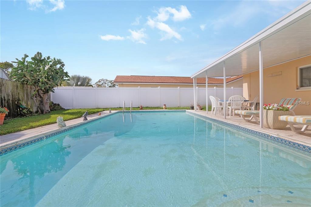 6274 33RD AVENUE N, ST PETERSBURG, Florida 33710, 3 Bedrooms Bedrooms, 3 Rooms Rooms,2 BathroomsBathrooms,Residential,For sale,33RD,U7847334