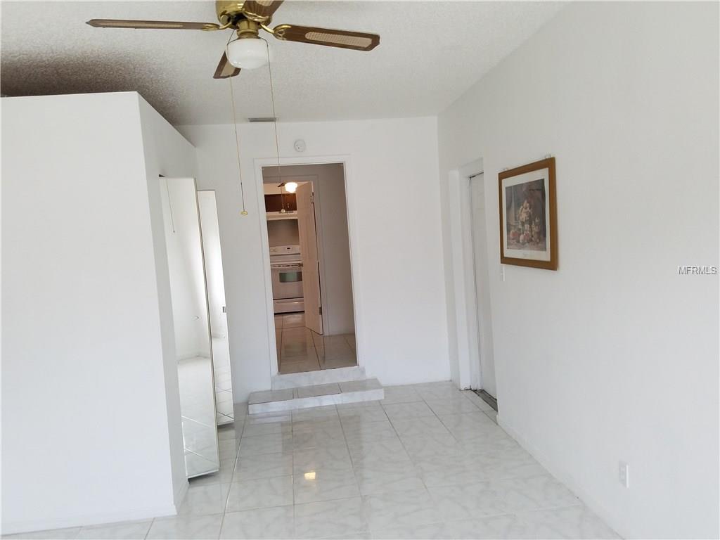 5640 35TH WAY N, ST PETERSBURG, Florida 33714, 4 Bedrooms Bedrooms, 6 Rooms Rooms,1 BathroomBathrooms,Residential,For sale,35TH,U7847430