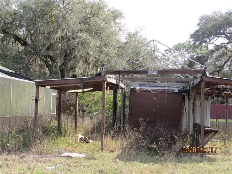 14036 OAKWOOD DRIVE, HUDSON, Florida 34669, 3 Bedrooms Bedrooms, 3 Rooms Rooms,2 BathroomsBathrooms,Residential,For sale,OAKWOOD,W7637834