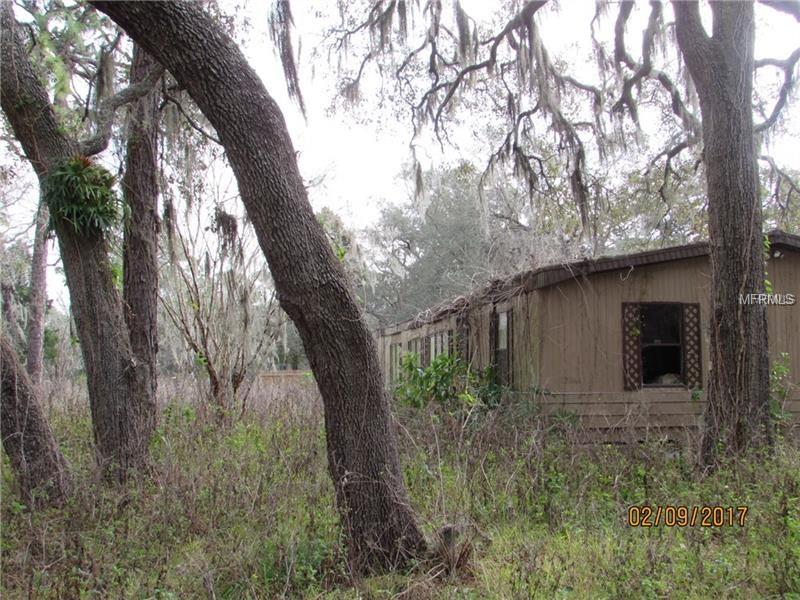 14036 OAKWOOD DRIVE, HUDSON, Florida 34669, 3 Bedrooms Bedrooms, 3 Rooms Rooms,2 BathroomsBathrooms,Residential,For sale,OAKWOOD,W7637834