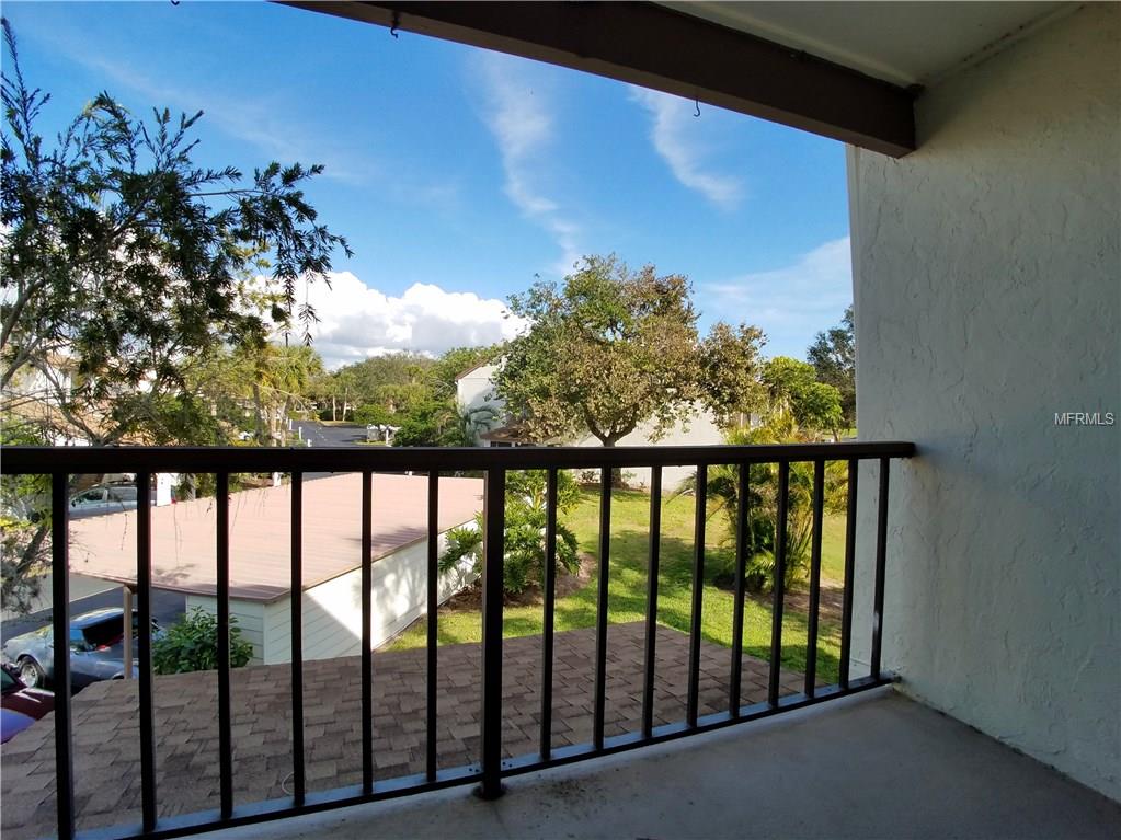 1118 BIRD BAY WAY, VENICE, Florida 34285, 2 Bedrooms Bedrooms, 7 Rooms Rooms,2 BathroomsBathrooms,Residential,For sale,BIRD BAY,N5916426