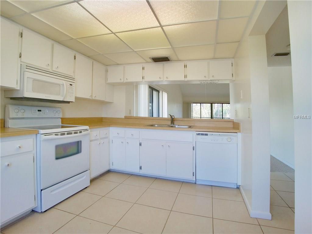 1118 BIRD BAY WAY, VENICE, Florida 34285, 2 Bedrooms Bedrooms, 7 Rooms Rooms,2 BathroomsBathrooms,Residential,For sale,BIRD BAY,N5916426