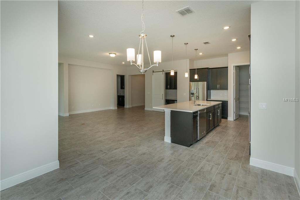 16729 GULLFLOSS TERRACE, WINTER GARDEN, Florida 34787, 3 Bedrooms Bedrooms, 6 Rooms Rooms,2 BathroomsBathrooms,Residential,For sale,GULLFLOSS,O5524390