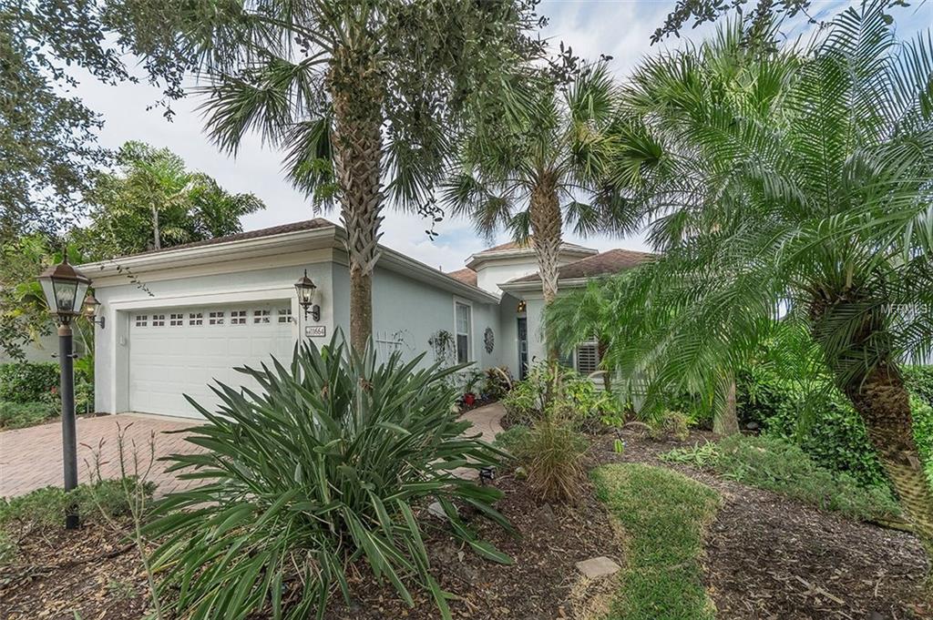 11664 OLD CYPRESS COVE, PARRISH, Florida 34219, 3 Bedrooms Bedrooms, 8 Rooms Rooms,2 BathroomsBathrooms,Residential,For sale,OLD CYPRESS,A4202712