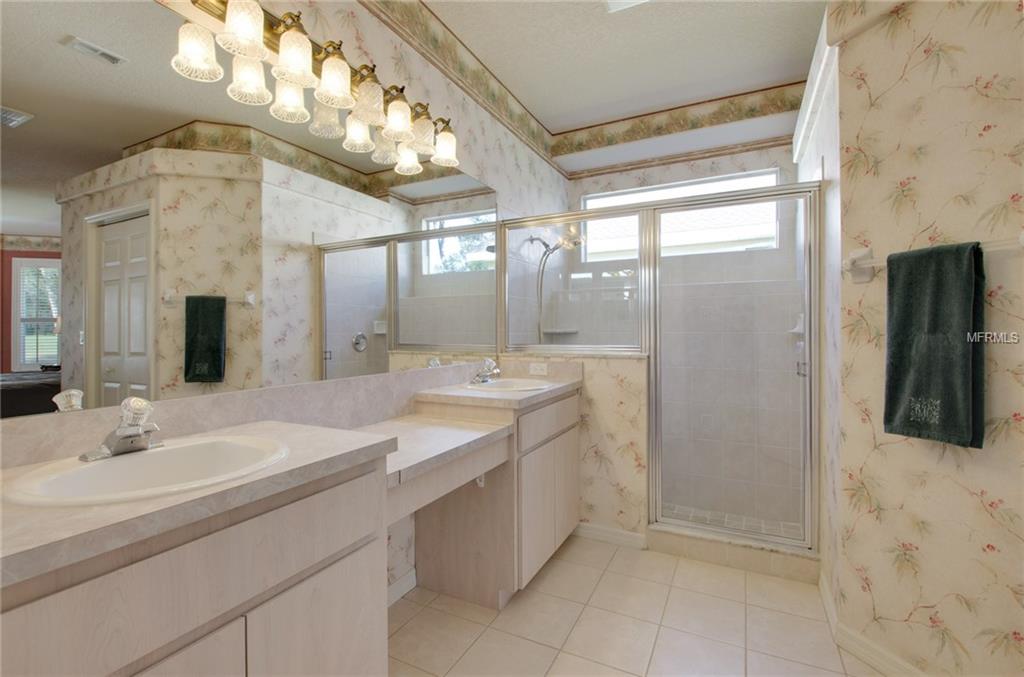 12410 WOODLANDS CIRCLE, DADE CITY, Florida 33525, 2 Bedrooms Bedrooms, 9 Rooms Rooms,2 BathroomsBathrooms,Residential,For sale,WOODLANDS,E2205535