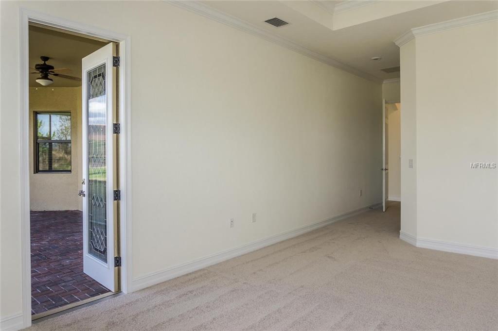 10936 BULLRUSH DRIVE, VENICE, Florida 34293, 3 Bedrooms Bedrooms, 9 Rooms Rooms,2 BathroomsBathrooms,Residential,For sale,BULLRUSH,N5915710