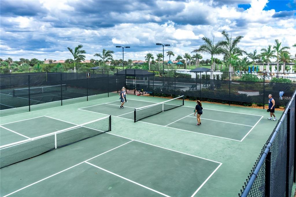 10936 BULLRUSH DRIVE, VENICE, Florida 34293, 3 Bedrooms Bedrooms, 9 Rooms Rooms,2 BathroomsBathrooms,Residential,For sale,BULLRUSH,N5915710