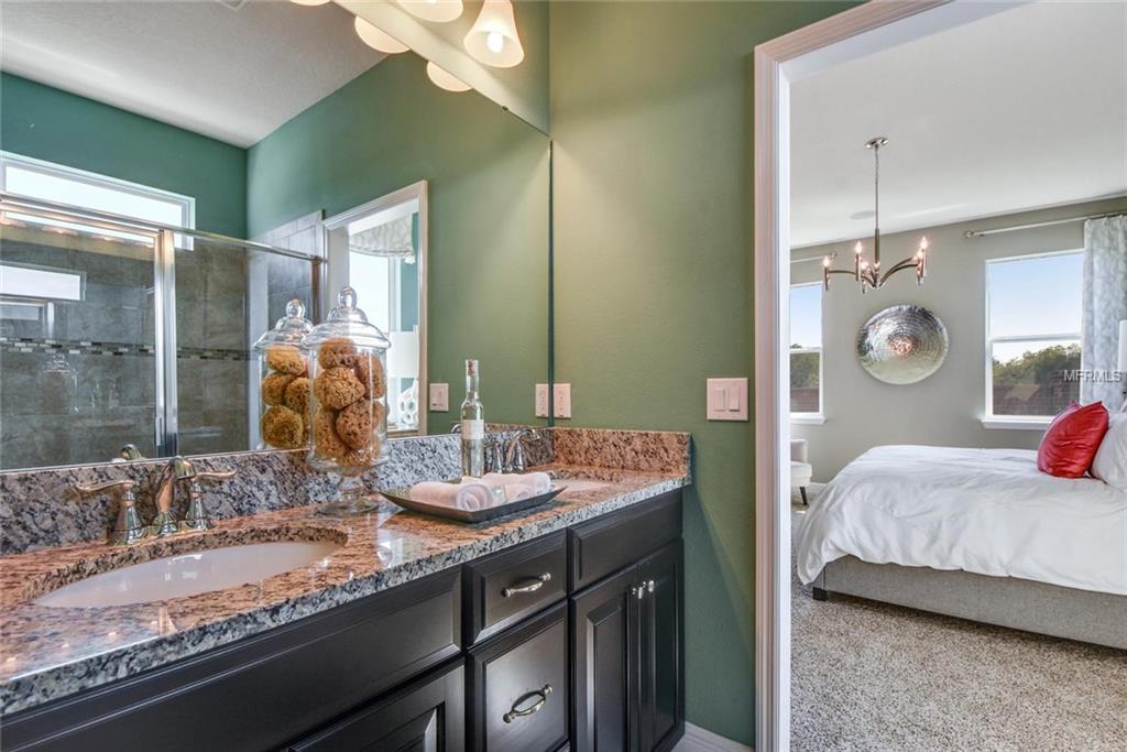 621 MISTY MAPLE STREET, OCOEE, Florida 34761, 4 Bedrooms Bedrooms, 8 Rooms Rooms,2 BathroomsBathrooms,Residential,For sale,MISTY MAPLE,W7637123