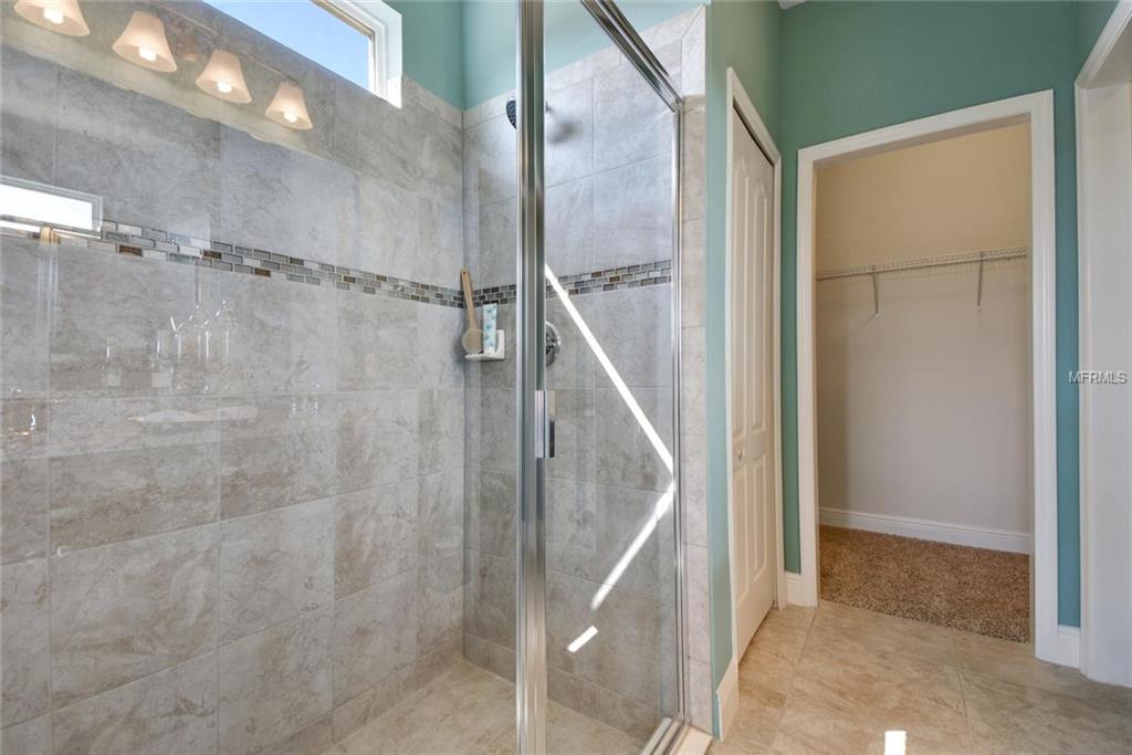 621 MISTY MAPLE STREET, OCOEE, Florida 34761, 4 Bedrooms Bedrooms, 8 Rooms Rooms,2 BathroomsBathrooms,Residential,For sale,MISTY MAPLE,W7637123