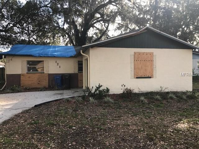 121 INWOOD CIRCLE, BRANDON, Florida 33510, 3 Bedrooms Bedrooms, 5 Rooms Rooms,2 BathroomsBathrooms,Residential,For sale,INWOOD,T2928114