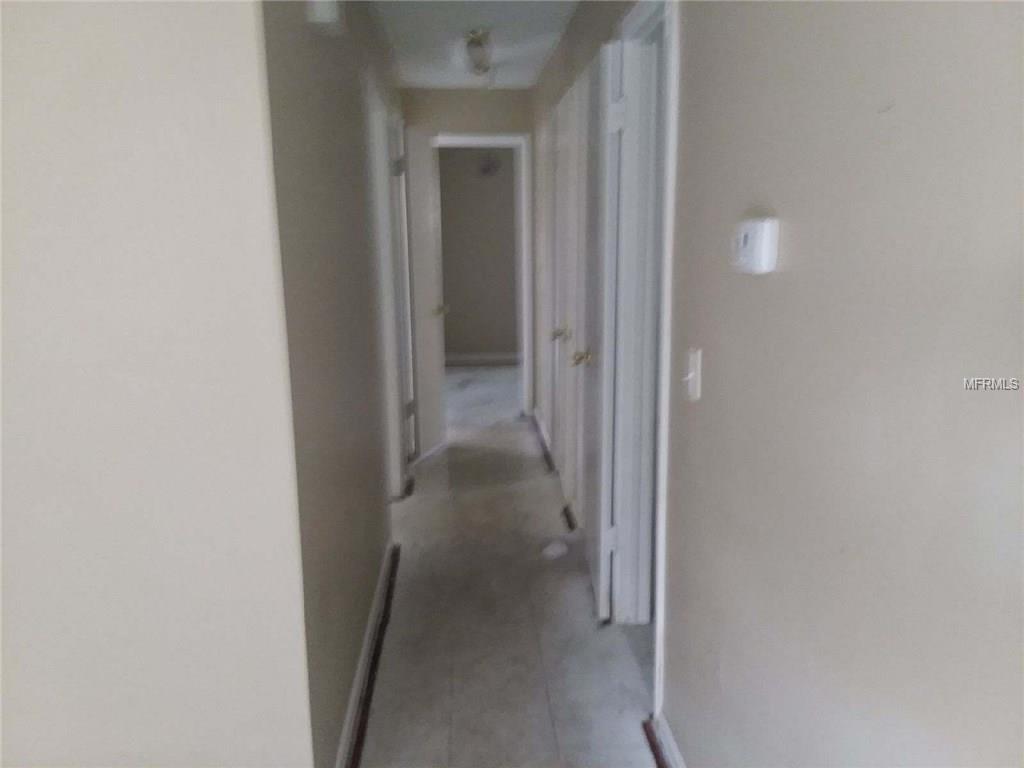 121 INWOOD CIRCLE, BRANDON, Florida 33510, 3 Bedrooms Bedrooms, 5 Rooms Rooms,2 BathroomsBathrooms,Residential,For sale,INWOOD,T2928114