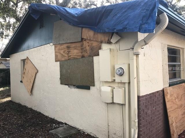 121 INWOOD CIRCLE, BRANDON, Florida 33510, 3 Bedrooms Bedrooms, 5 Rooms Rooms,2 BathroomsBathrooms,Residential,For sale,INWOOD,T2928114