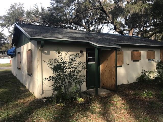 121 INWOOD CIRCLE, BRANDON, Florida 33510, 3 Bedrooms Bedrooms, 5 Rooms Rooms,2 BathroomsBathrooms,Residential,For sale,INWOOD,T2928114