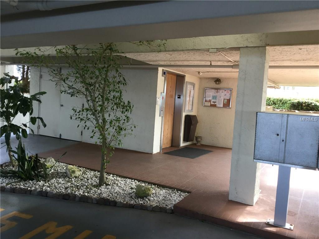 8211 BRENT STREET, PORT RICHEY, Florida 34668, 2 Bedrooms Bedrooms, 5 Rooms Rooms,2 BathroomsBathrooms,Residential,For sale,BRENT,T2928530