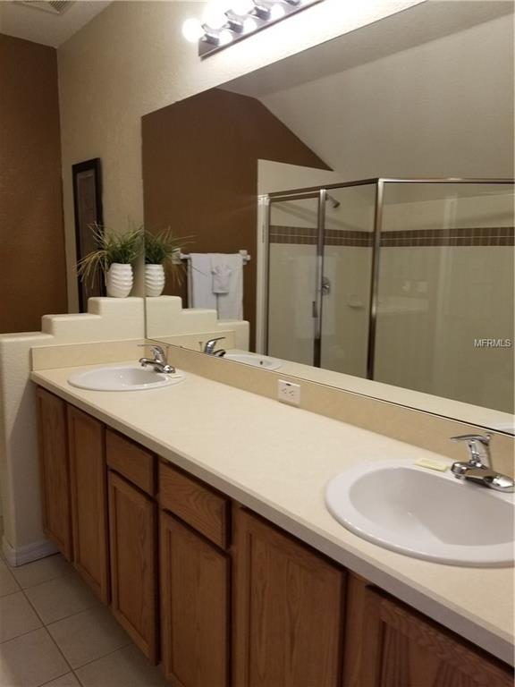 1386 ANDALUSIA LOOP, DAVENPORT, Florida 33837, 5 Bedrooms Bedrooms, 7 Rooms Rooms,4 BathroomsBathrooms,Residential,For sale,ANDALUSIA,S4851088