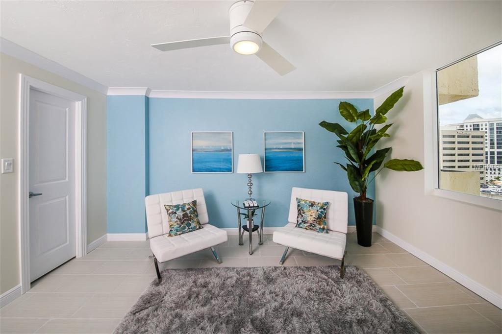 101 S GULFSTREAM AVENUE, SARASOTA, Florida 34236, 2 Bedrooms Bedrooms, 5 Rooms Rooms,2 BathroomsBathrooms,Residential,For sale,GULFSTREAM,A4198064