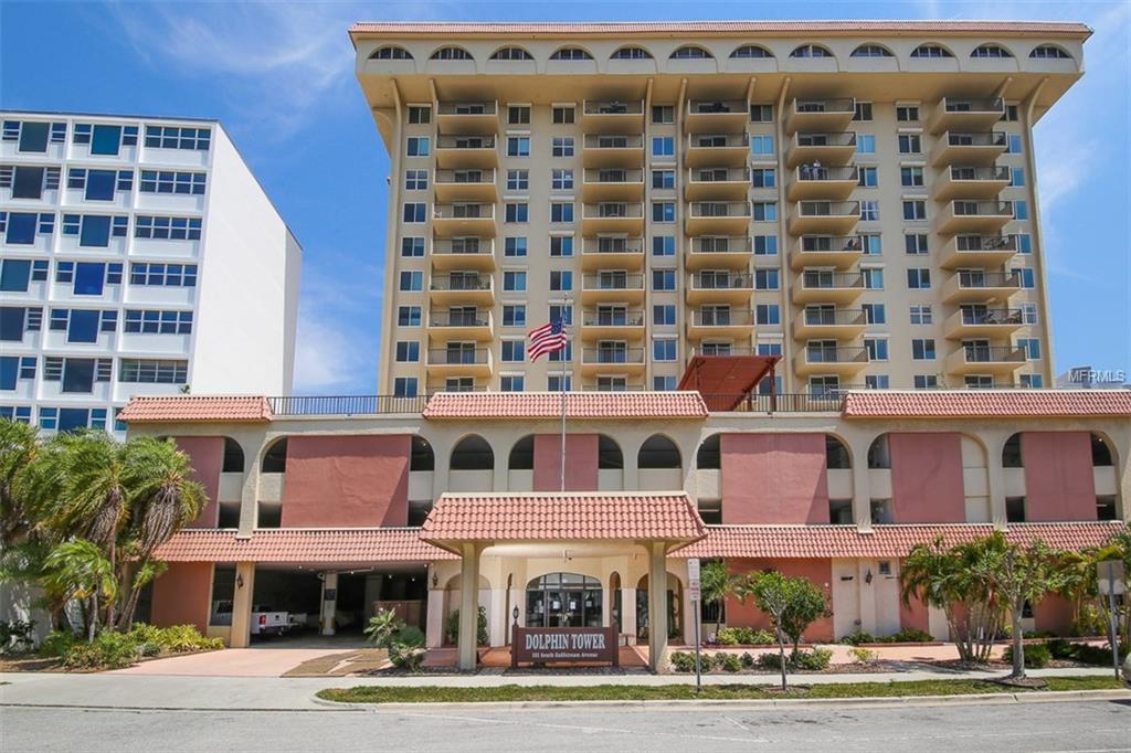 101 S GULFSTREAM AVENUE, SARASOTA, Florida 34236, 2 Bedrooms Bedrooms, 5 Rooms Rooms,2 BathroomsBathrooms,Residential,For sale,GULFSTREAM,A4198064