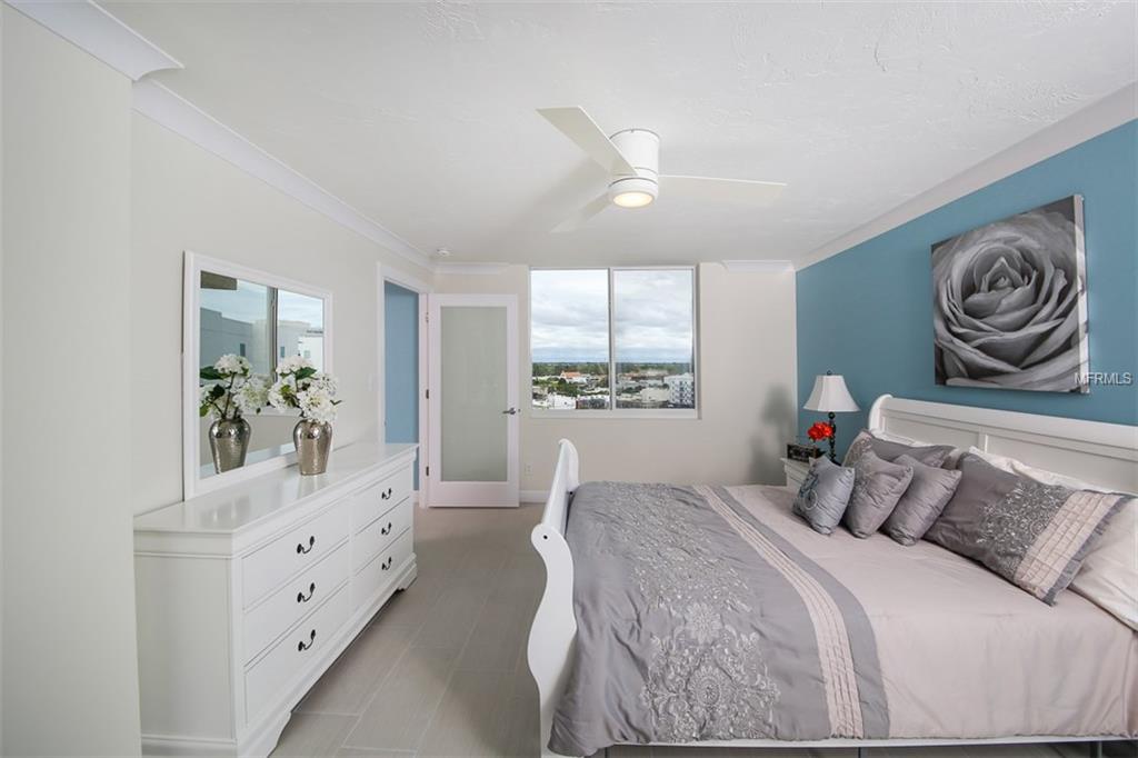 101 S GULFSTREAM AVENUE, SARASOTA, Florida 34236, 2 Bedrooms Bedrooms, 5 Rooms Rooms,2 BathroomsBathrooms,Residential,For sale,GULFSTREAM,A4198064