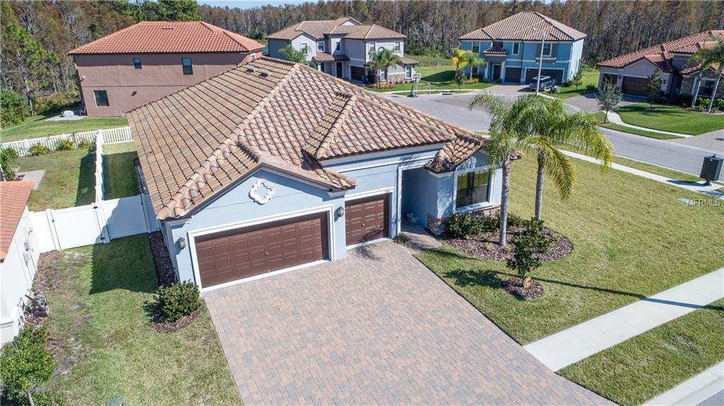 3814 WELLINGBOROUGH COURT, LAND O LAKES, Florida 34638, 4 Bedrooms Bedrooms, 8 Rooms Rooms,3 BathroomsBathrooms,Residential,For sale,WELLINGBOROUGH,T2913623