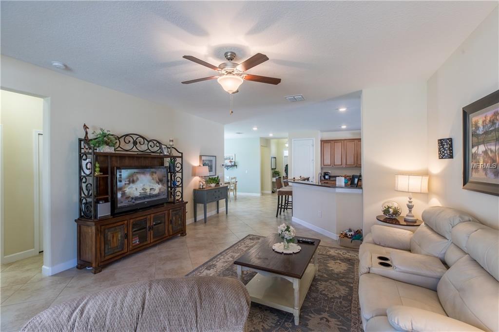 3814 WELLINGBOROUGH COURT, LAND O LAKES, Florida 34638, 4 Bedrooms Bedrooms, 8 Rooms Rooms,3 BathroomsBathrooms,Residential,For sale,WELLINGBOROUGH,T2913623