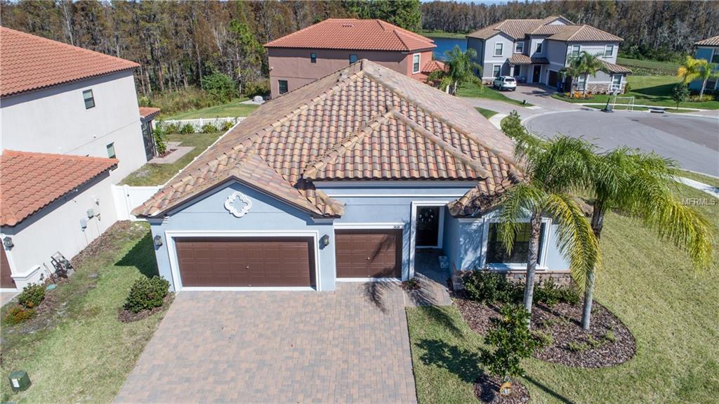 3814 WELLINGBOROUGH COURT, LAND O LAKES, Florida 34638, 4 Bedrooms Bedrooms, 8 Rooms Rooms,3 BathroomsBathrooms,Residential,For sale,WELLINGBOROUGH,T2913623