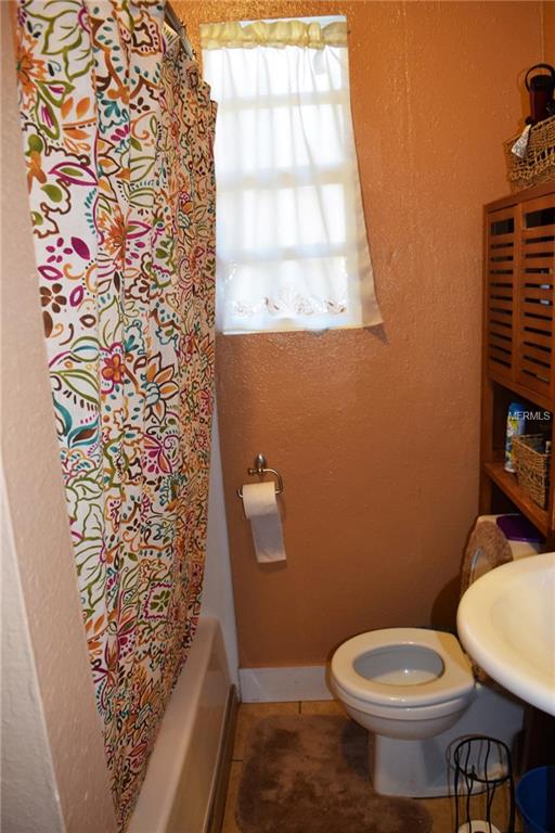 1911 26TH STREET W, BRADENTON, Florida 34205, 2 Bedrooms Bedrooms, 3 Rooms Rooms,1 BathroomBathrooms,Residential,For sale,26TH,A4202715