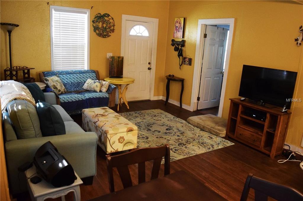 1911 26TH STREET W, BRADENTON, Florida 34205, 2 Bedrooms Bedrooms, 3 Rooms Rooms,1 BathroomBathrooms,Residential,For sale,26TH,A4202715