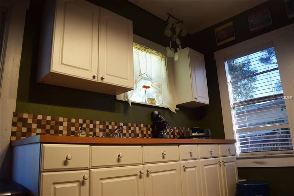 1911 26TH STREET W, BRADENTON, Florida 34205, 2 Bedrooms Bedrooms, 3 Rooms Rooms,1 BathroomBathrooms,Residential,For sale,26TH,A4202715