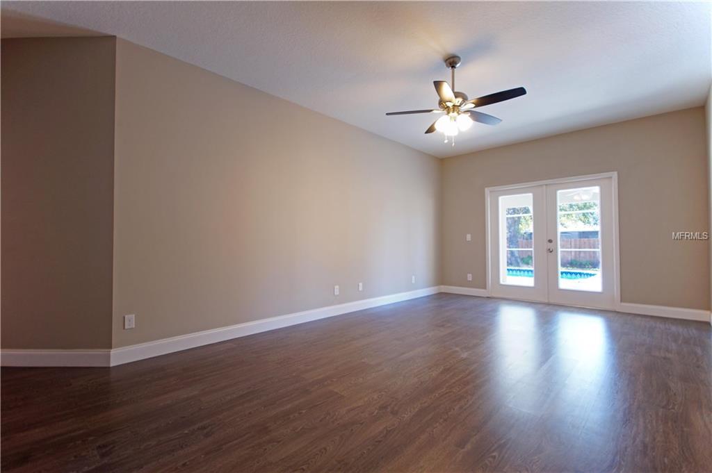 4760 RIDGEMOOR CIRCLE, PALM HARBOR, Florida 34685, 4 Bedrooms Bedrooms, 8 Rooms Rooms,2 BathroomsBathrooms,Residential,For sale,RIDGEMOOR,U7842050