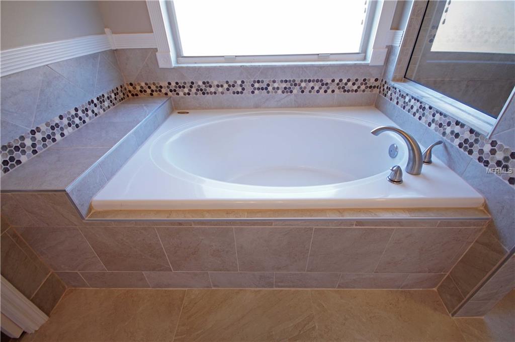 4760 RIDGEMOOR CIRCLE, PALM HARBOR, Florida 34685, 4 Bedrooms Bedrooms, 8 Rooms Rooms,2 BathroomsBathrooms,Residential,For sale,RIDGEMOOR,U7842050