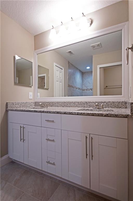 4760 RIDGEMOOR CIRCLE, PALM HARBOR, Florida 34685, 4 Bedrooms Bedrooms, 8 Rooms Rooms,2 BathroomsBathrooms,Residential,For sale,RIDGEMOOR,U7842050