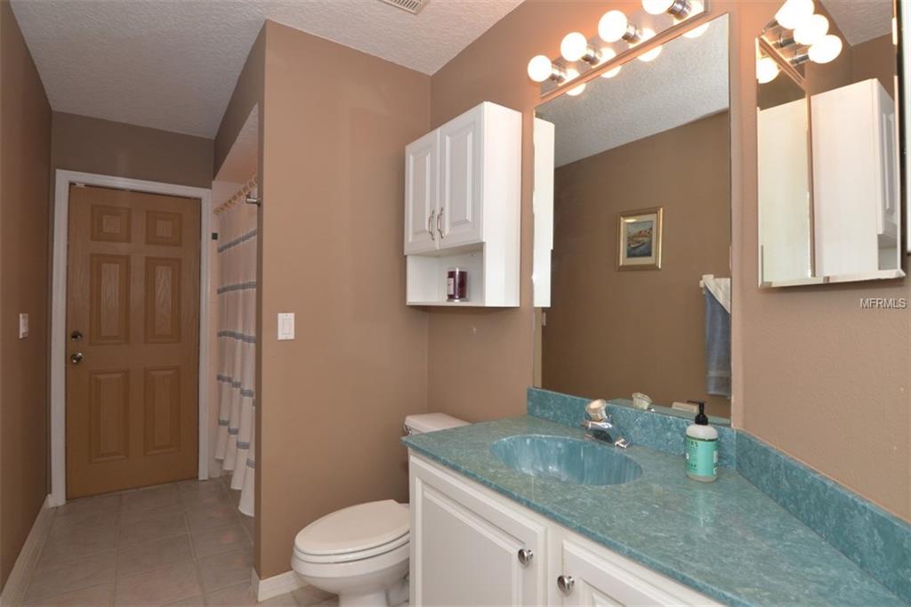 387 ISLE OF SKY CIRCLE, ORLANDO, Florida 32828, 4 Bedrooms Bedrooms, 10 Rooms Rooms,3 BathroomsBathrooms,Residential,For sale,ISLE OF SKY,O5556634