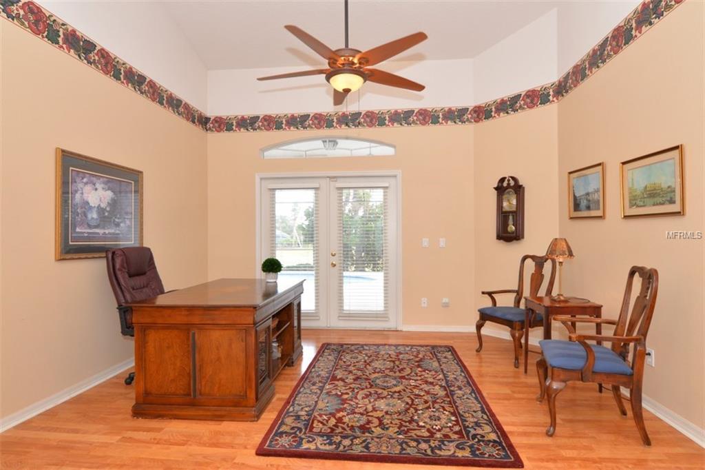 387 ISLE OF SKY CIRCLE, ORLANDO, Florida 32828, 4 Bedrooms Bedrooms, 10 Rooms Rooms,3 BathroomsBathrooms,Residential,For sale,ISLE OF SKY,O5556634