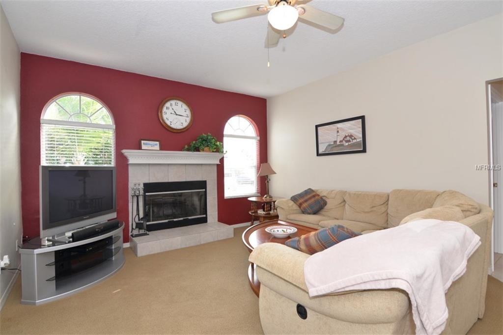 387 ISLE OF SKY CIRCLE, ORLANDO, Florida 32828, 4 Bedrooms Bedrooms, 10 Rooms Rooms,3 BathroomsBathrooms,Residential,For sale,ISLE OF SKY,O5556634