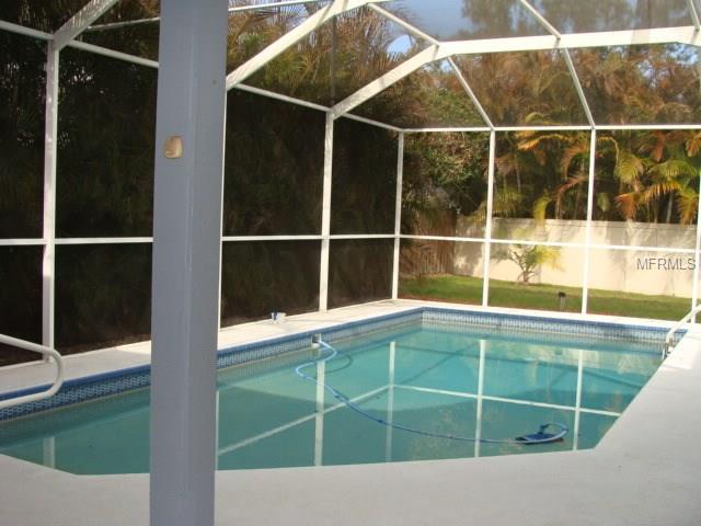 2822 GLORIA COURT, CLEARWATER, Florida 33761, 4 Bedrooms Bedrooms, 4 Rooms Rooms,3 BathroomsBathrooms,Residential,For sale,GLORIA,U7844997