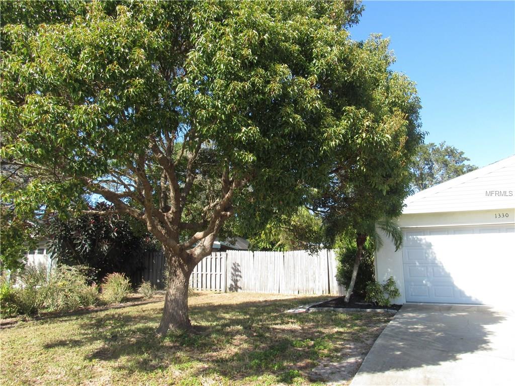 1330 BUEREAU ROAD, ENGLEWOOD, Florida 34223, 3 Bedrooms Bedrooms, 8 Rooms Rooms,2 BathroomsBathrooms,Residential,For sale,BUEREAU,D5922727