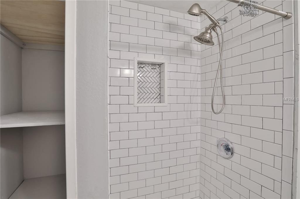 1405 10TH STREET S, SAFETY HARBOR, Florida 34695, 3 Bedrooms Bedrooms, 3 Rooms Rooms,1 BathroomBathrooms,Residential,For sale,10TH,U7846294