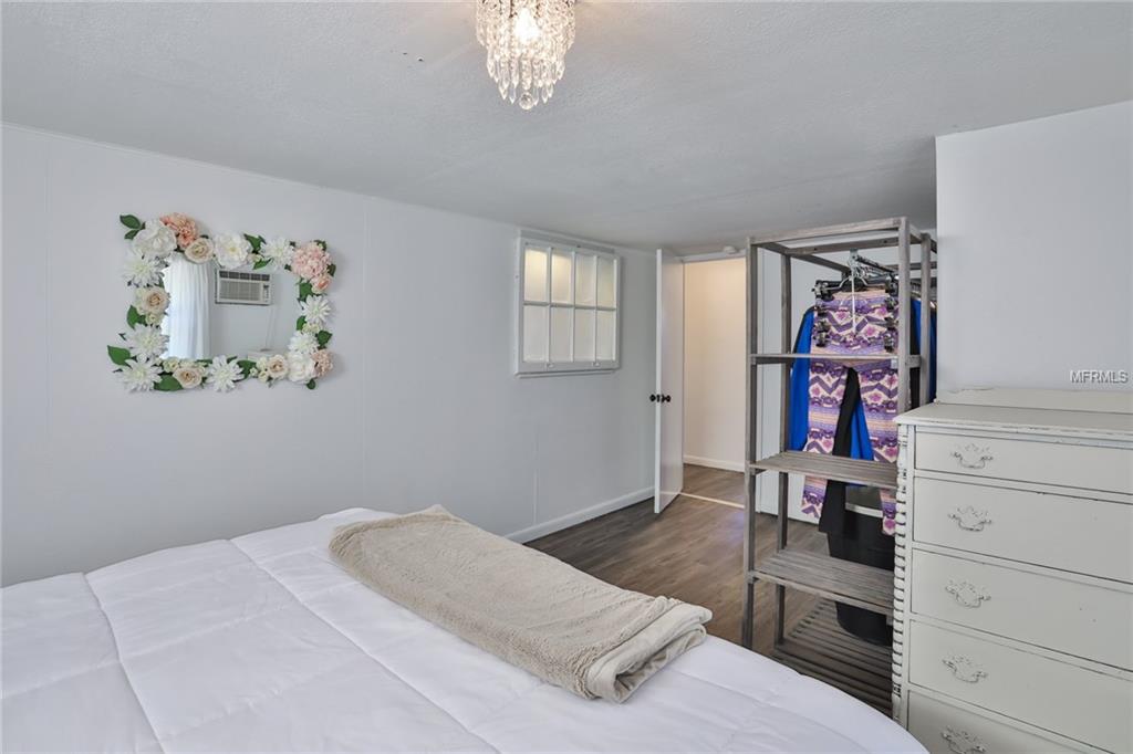 1405 10TH STREET S, SAFETY HARBOR, Florida 34695, 3 Bedrooms Bedrooms, 3 Rooms Rooms,1 BathroomBathrooms,Residential,For sale,10TH,U7846294