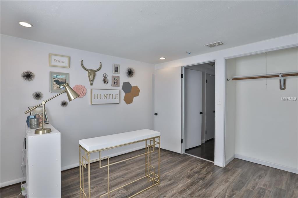 1405 10TH STREET S, SAFETY HARBOR, Florida 34695, 3 Bedrooms Bedrooms, 3 Rooms Rooms,1 BathroomBathrooms,Residential,For sale,10TH,U7846294