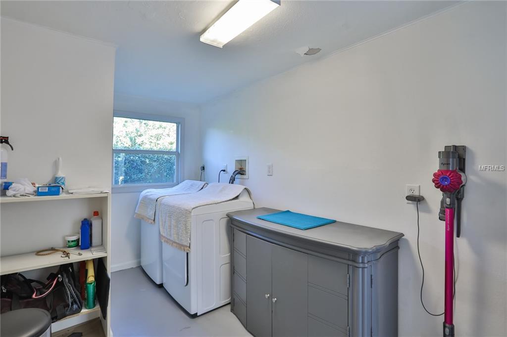 1405 10TH STREET S, SAFETY HARBOR, Florida 34695, 3 Bedrooms Bedrooms, 3 Rooms Rooms,1 BathroomBathrooms,Residential,For sale,10TH,U7846294